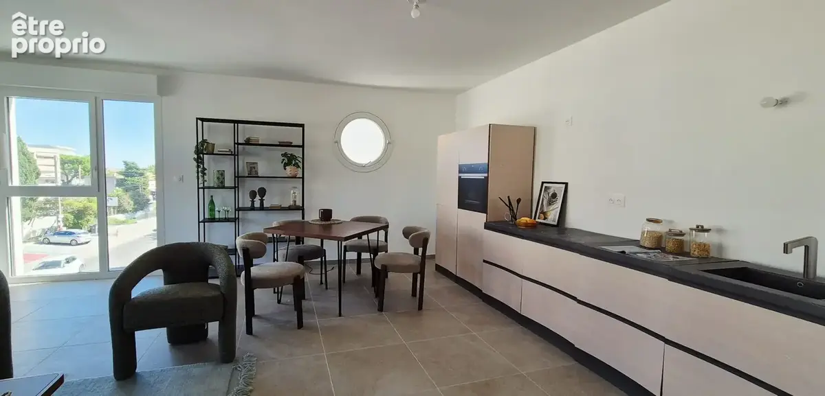 Appartement 4 pièces 81 m² à vendre à La Ciotat (13600) - photo 2