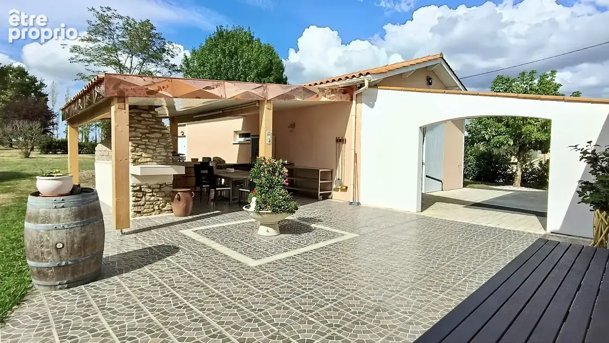 Belle maison à St Caprais de Blaye - photo 4