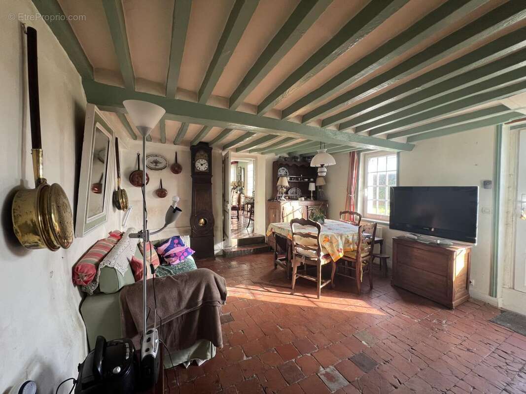 Maison 110 m² à Montreuil-En-Auge  - photo 8