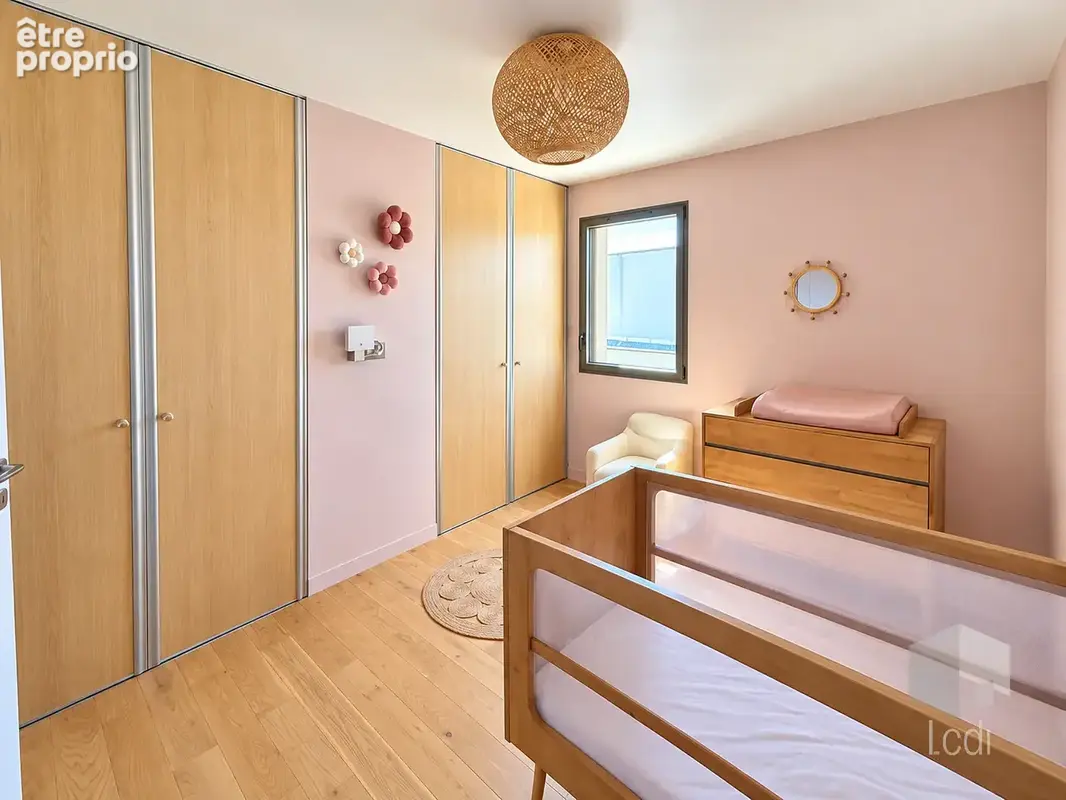 MONTELIMAR, maison de 195 m2, 4 chambres - photo 12