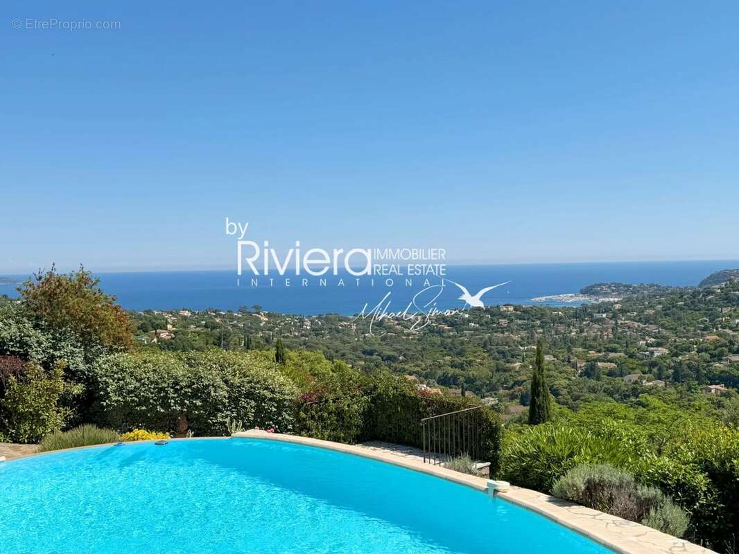 Maison à CAVALAIRE-SUR-MER