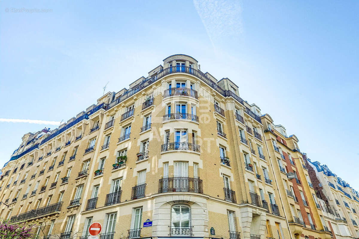 Appartement à PARIS-20E