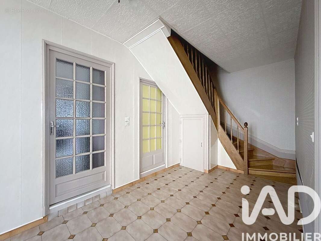 Photo 4 - Maison à EPERNAY