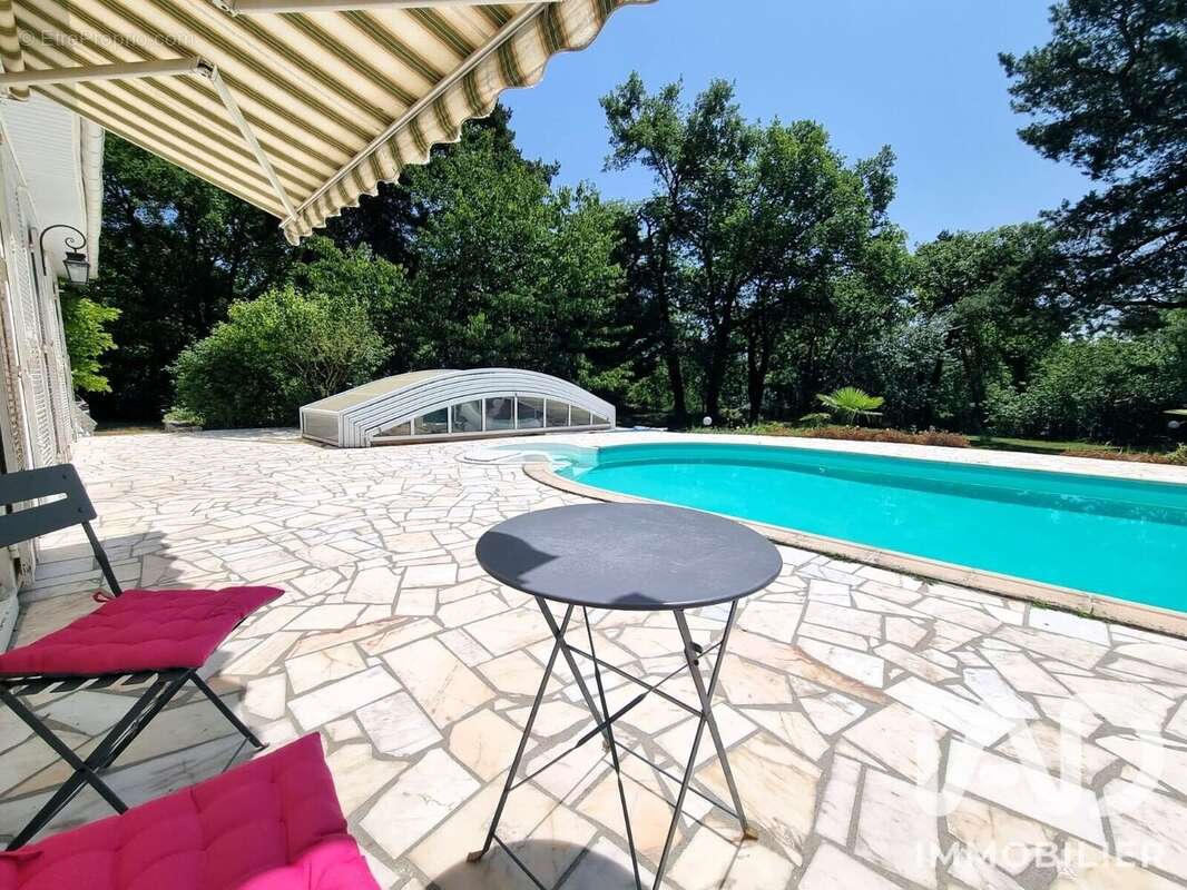 Maison 220 m² à Boutigny-Sur-Essonne  - photo 5