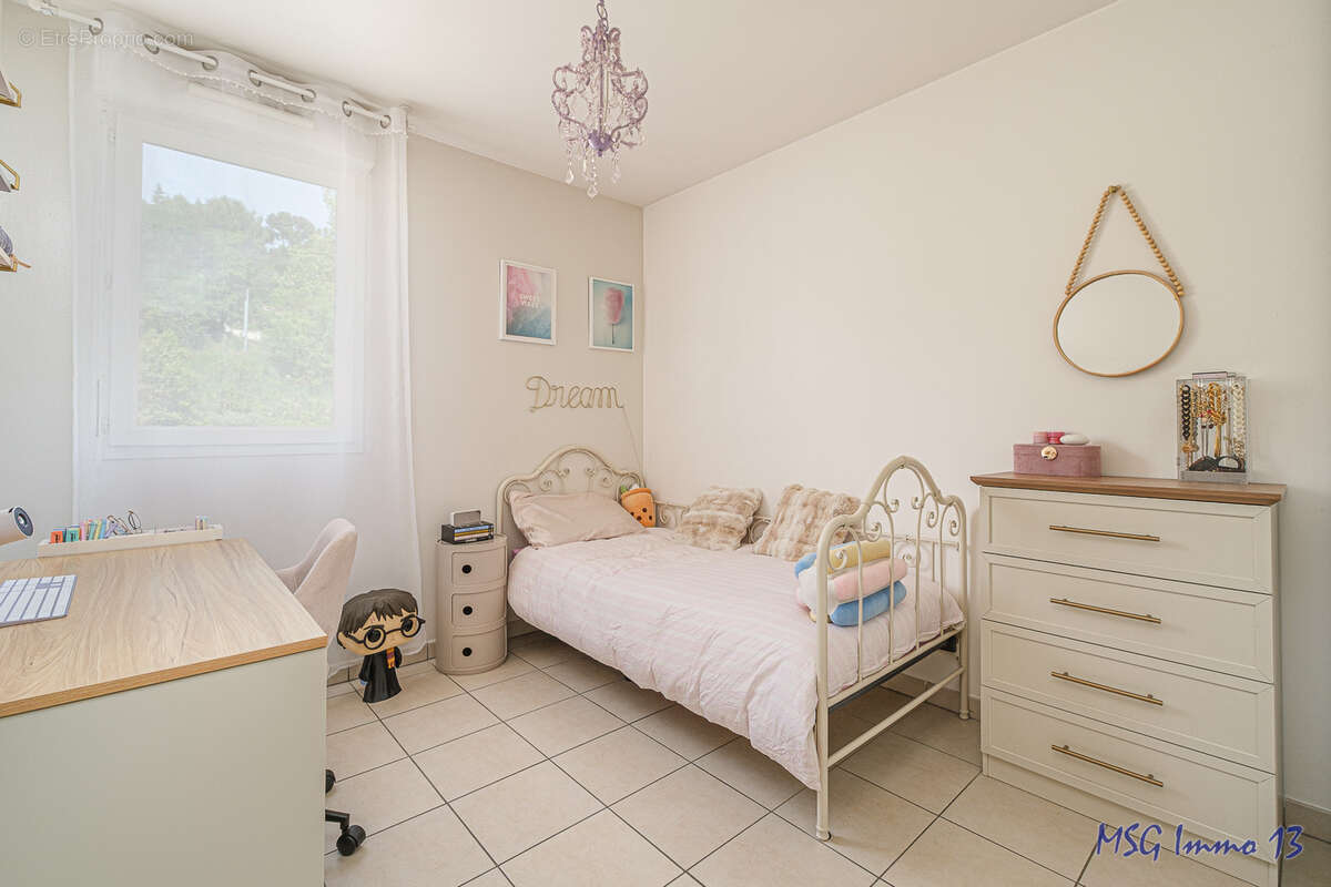 Appartement à MARSEILLE-13E