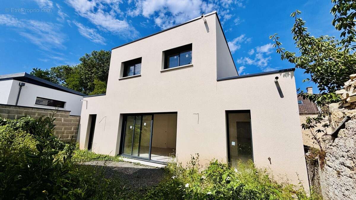 Maison à DOUVRES-LA-DELIVRANDE