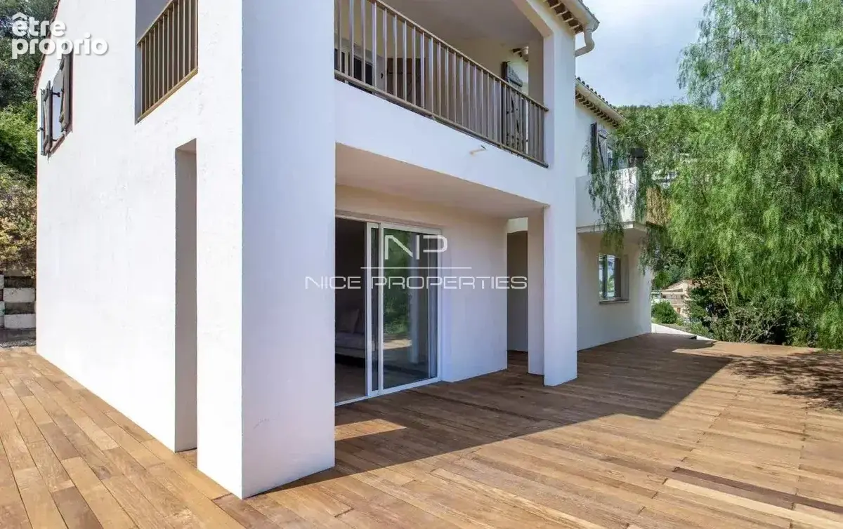 ROQUEBRUNE-CAP-MARTIN : Villa rénovée 4 chambres avec piscine et vue mer - photo 3