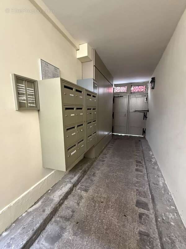 Appartement à PARIS-3E