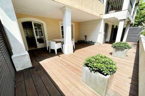 Appartement à SAINT-TROPEZ