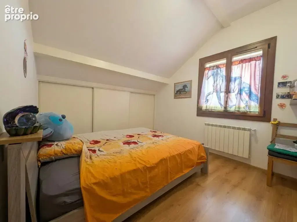 En exclusivité : Maison avec 6 chambres sur 1 750 m2 de terrain, commune très recherchée - photo 10