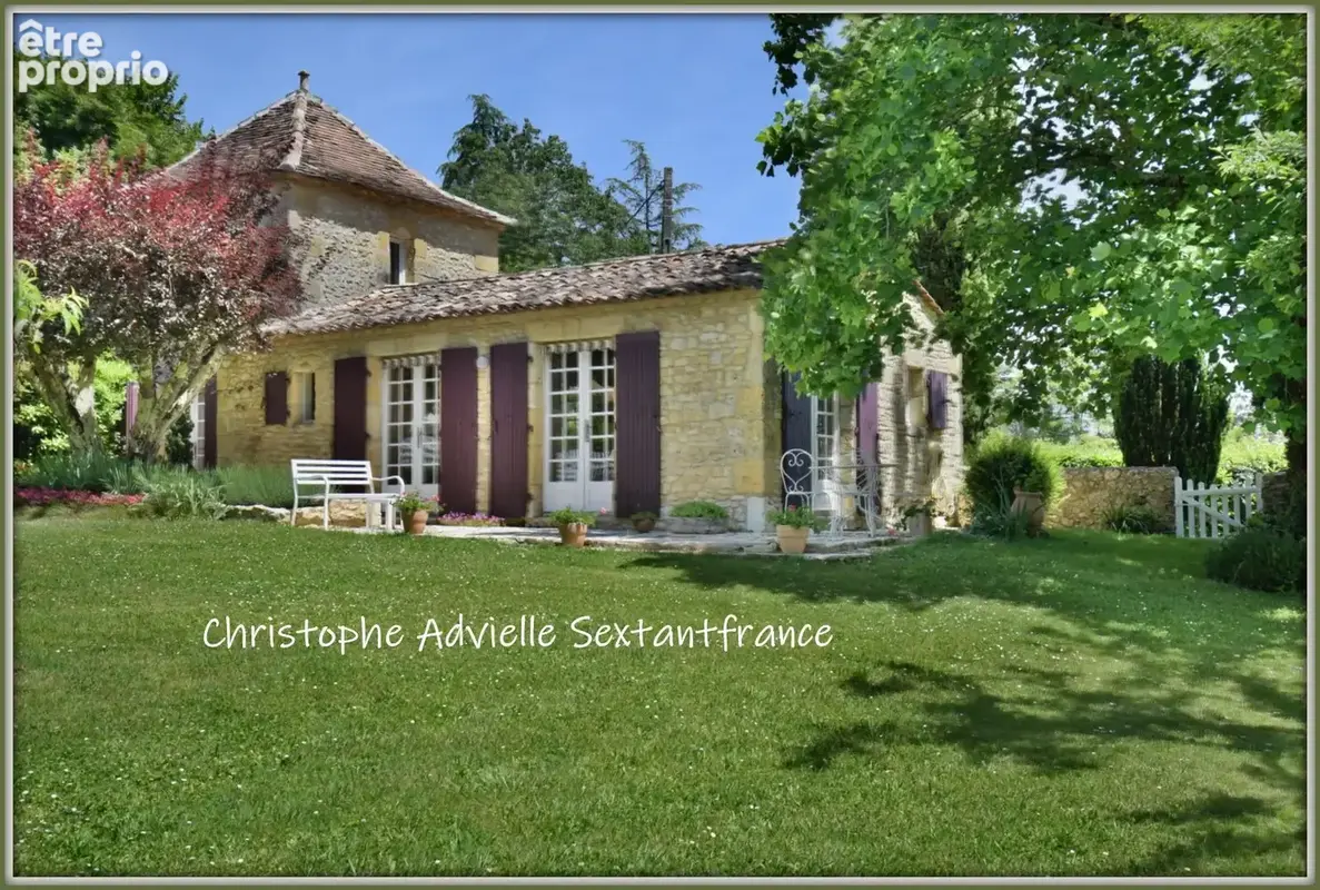 Domaine périgourdin de 400 M2 habitables sur 12 ha de parc avec pisicne - photo 4