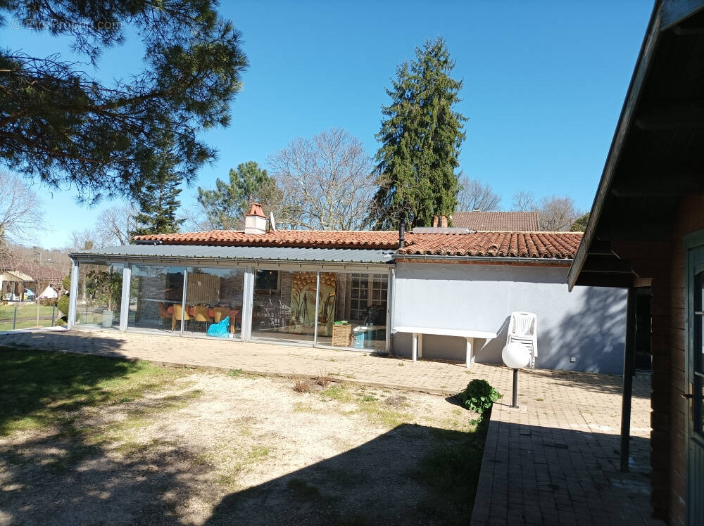 Maison à FUMEL