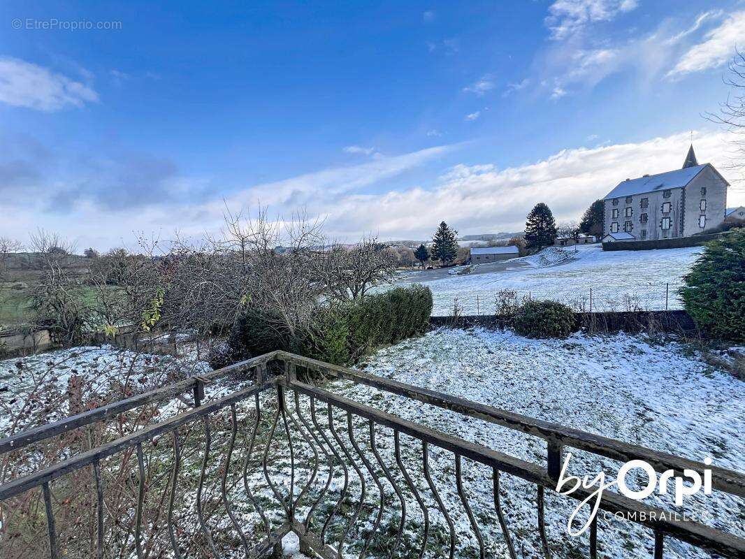 Maison à GOUTTIERES