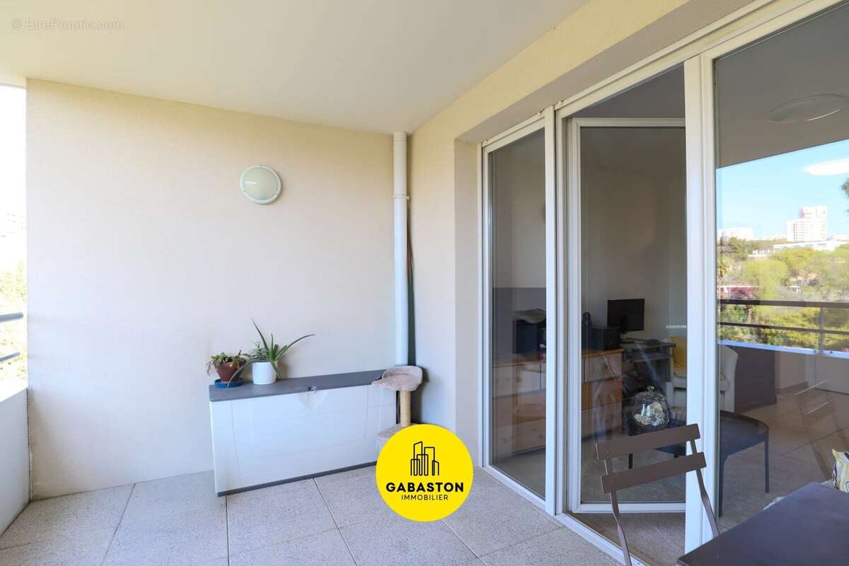 Appartement à MARSEILLE-12E