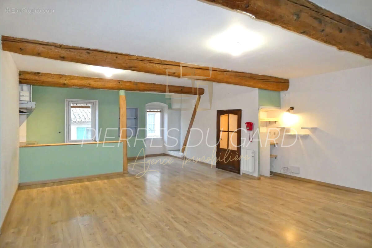 Maison à ROCHEFORT-DU-GARD