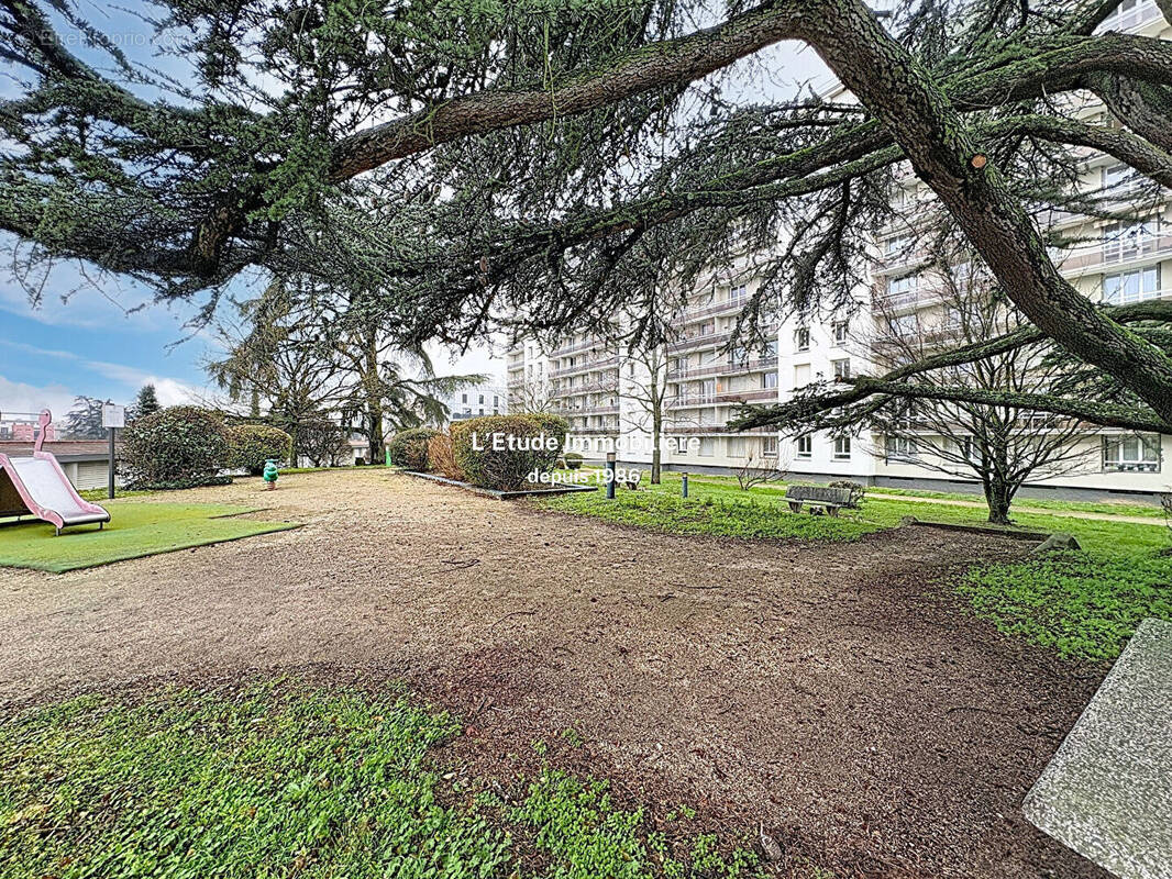 Appartement à CALUIRE-ET-CUIRE