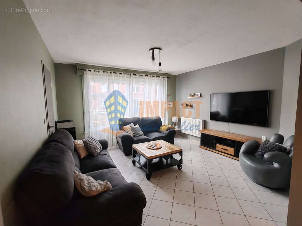 Maison à EMMERIN