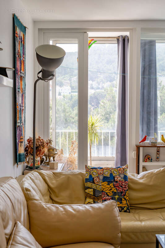 Appartement à MARSEILLE-9E