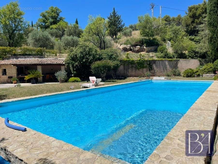 Maison à LE BARROUX