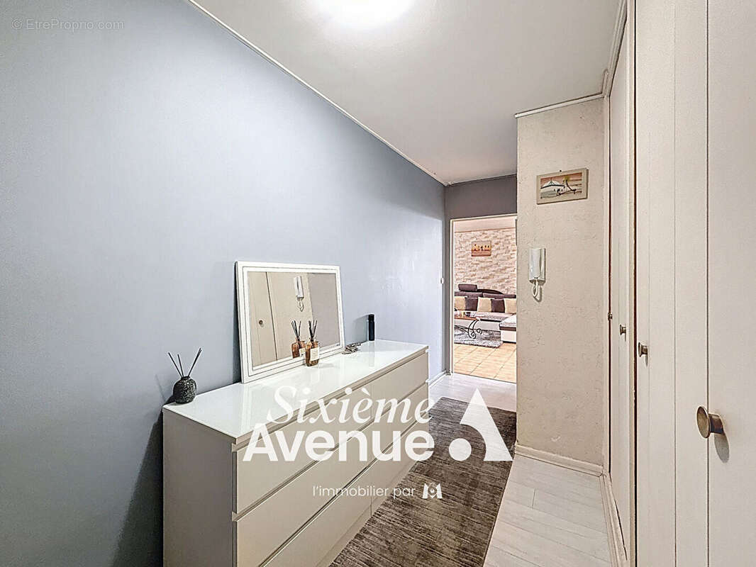 Appartement à VAULX-EN-VELIN