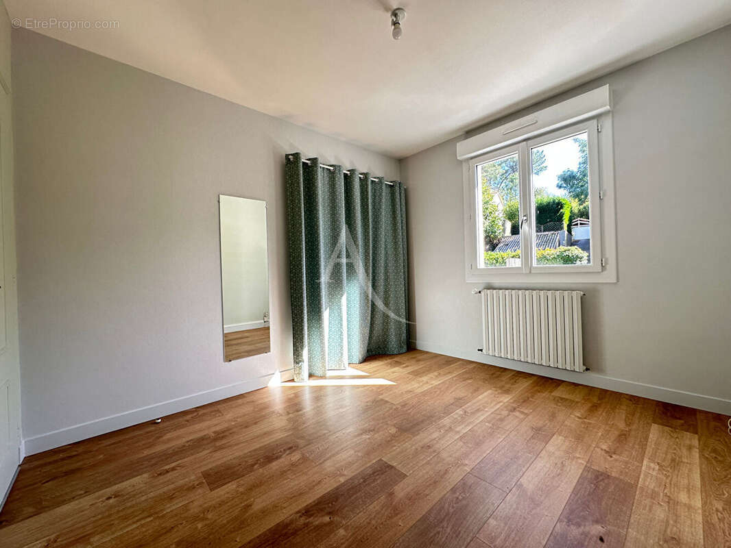 Maison à LE POIRE-SUR-VIE