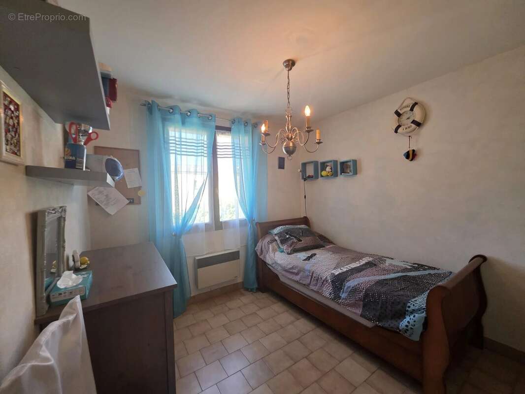 Cruas - villa familiale dans quartier résidentiel - photo 8