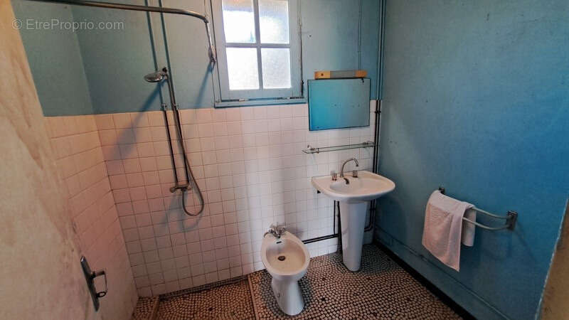 Maison à SAINT-MARTIAL-D&#039;ARTENSET