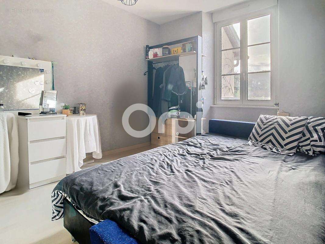 Appartement à TERRASSON-LAVILLEDIEU