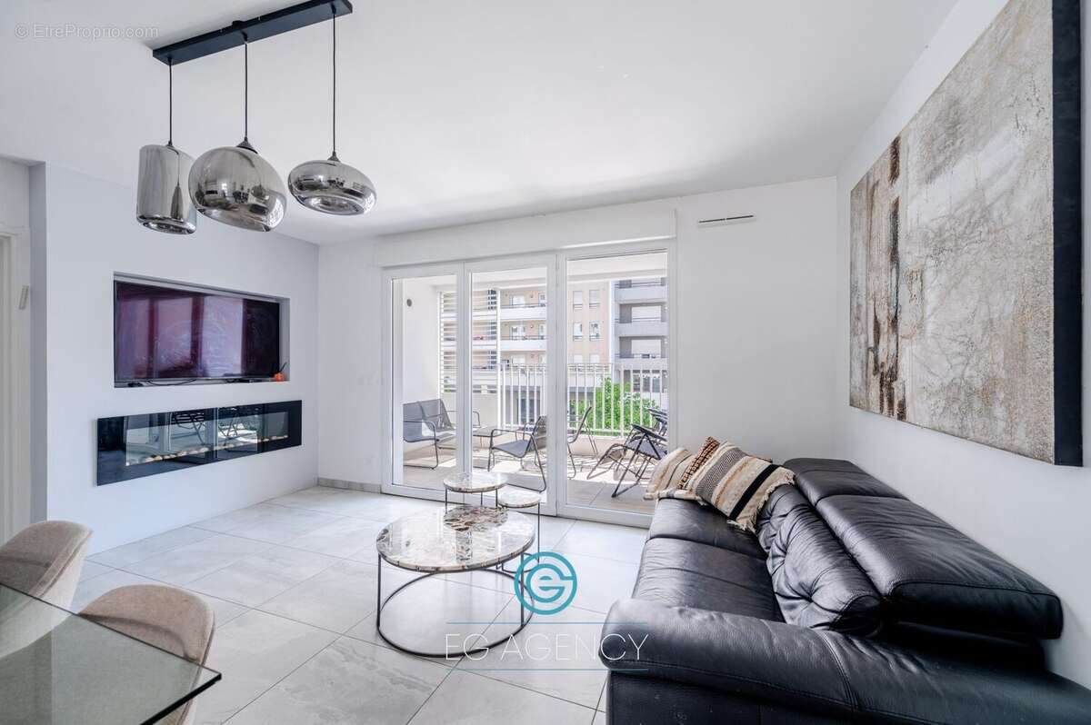 Appartement à MARSEILLE-8E