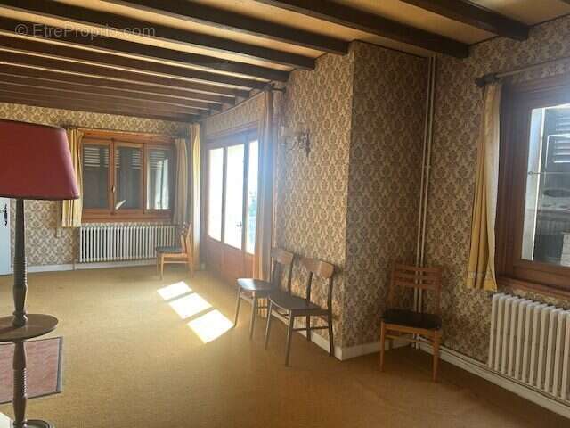 Maison à DIVONNE-LES-BAINS