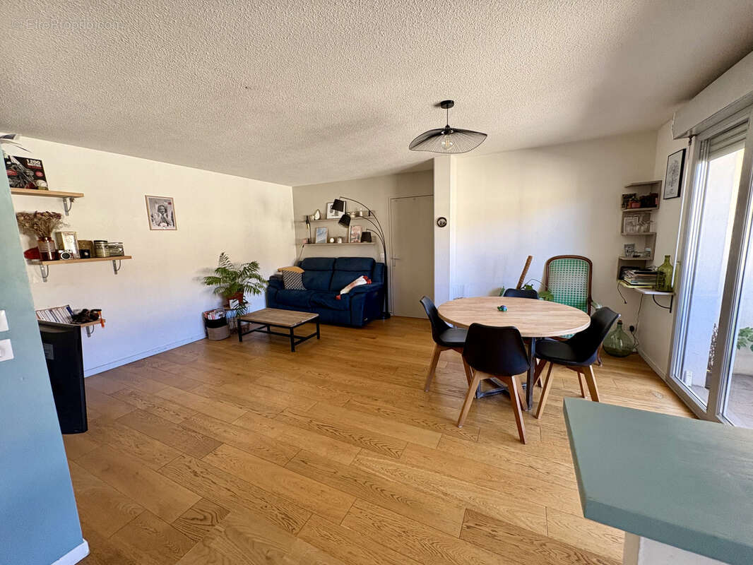 Appartement à OULLINS