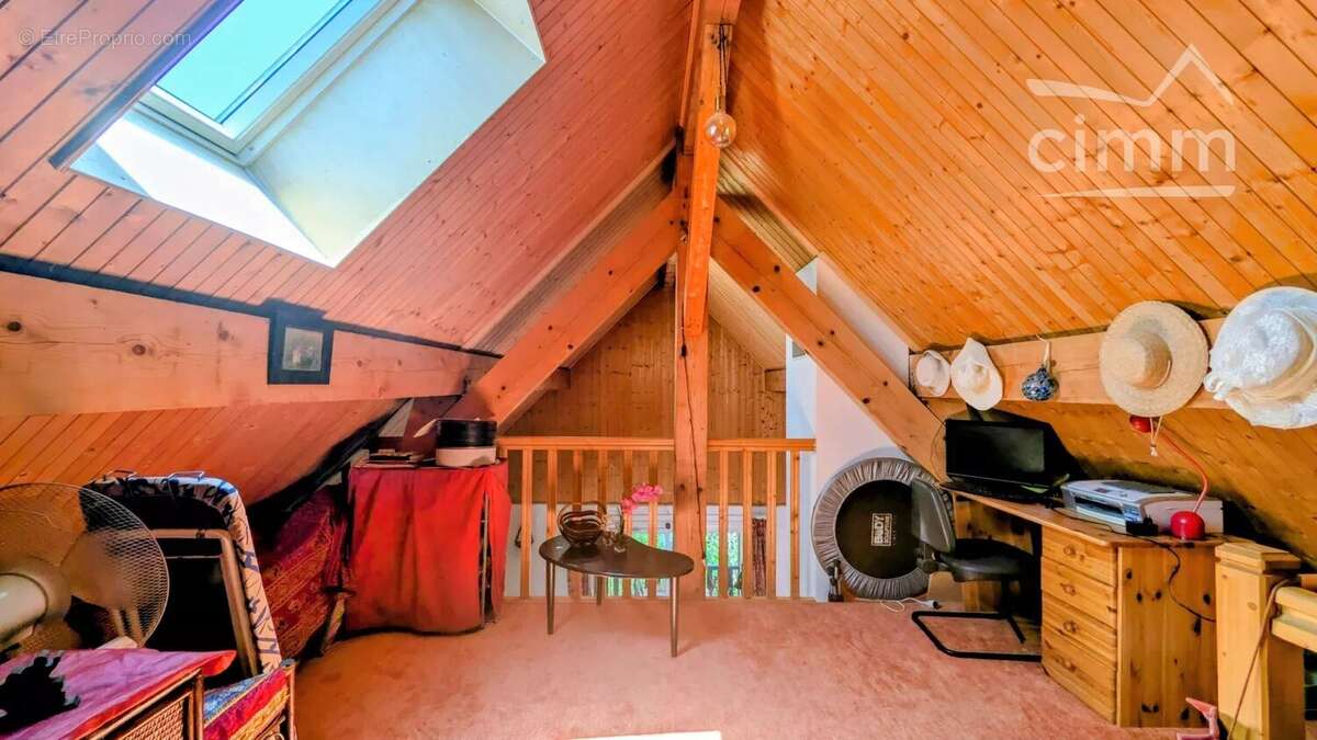 Maison de charme avec vues panoramiques au cœur de la Chartreuse. - photo 10