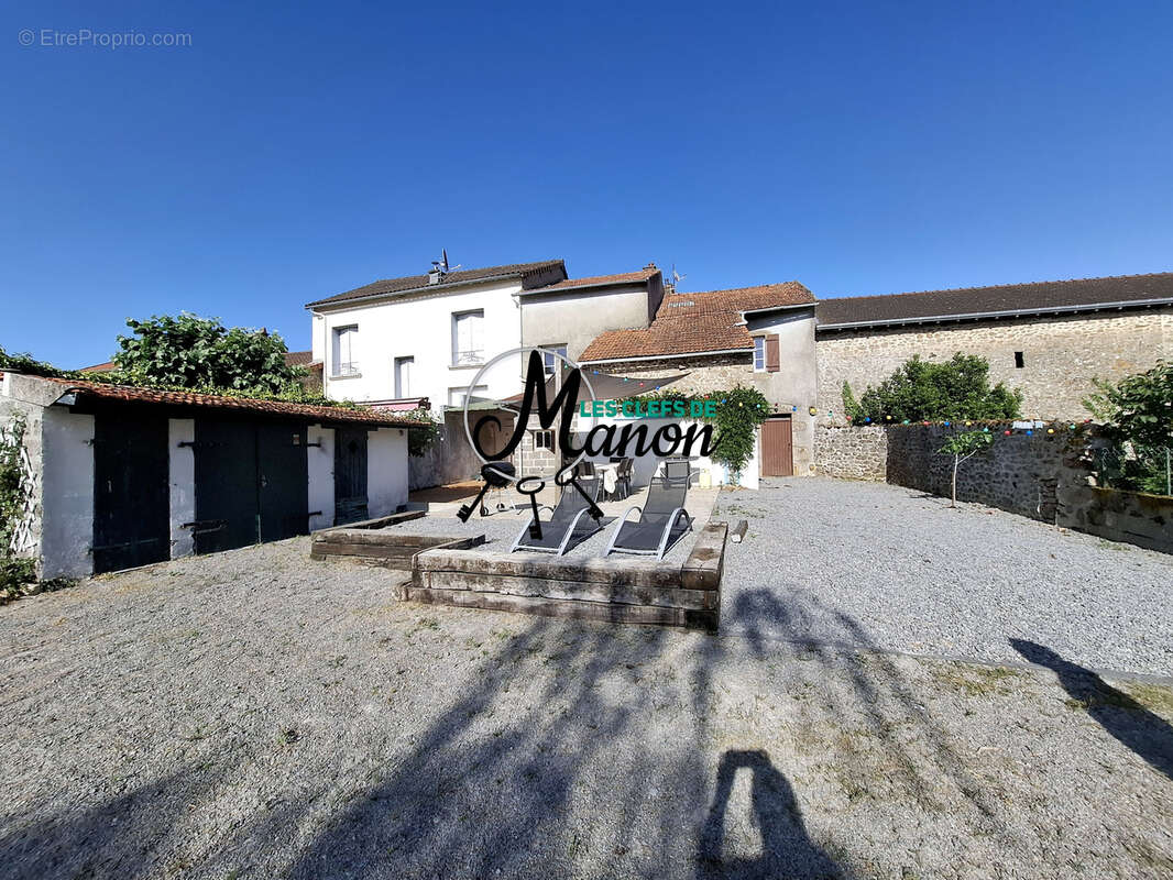 Maison à BESSINES-SUR-GARTEMPE