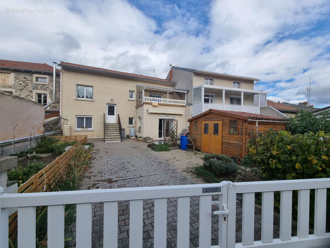 Appartement à LAUSSONNE