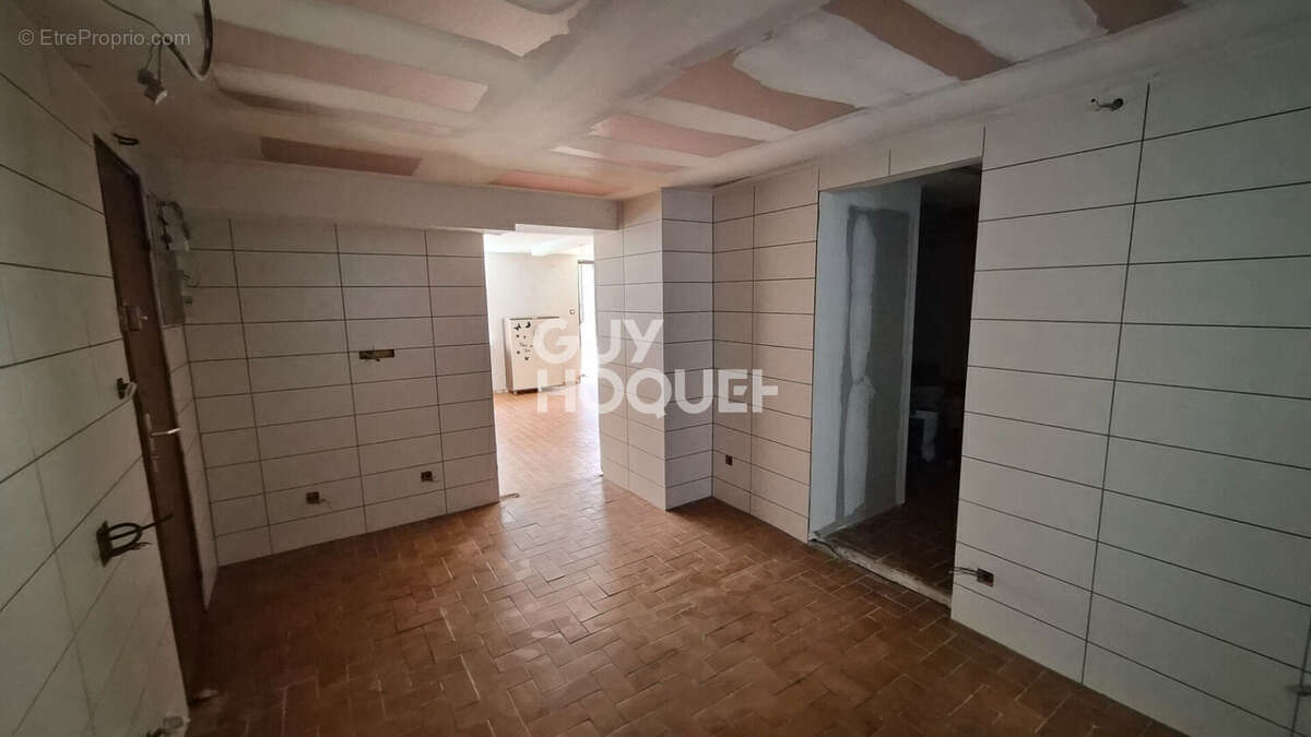 Local commercial Cernay 3 pièces 53,77 m2 - photo 5