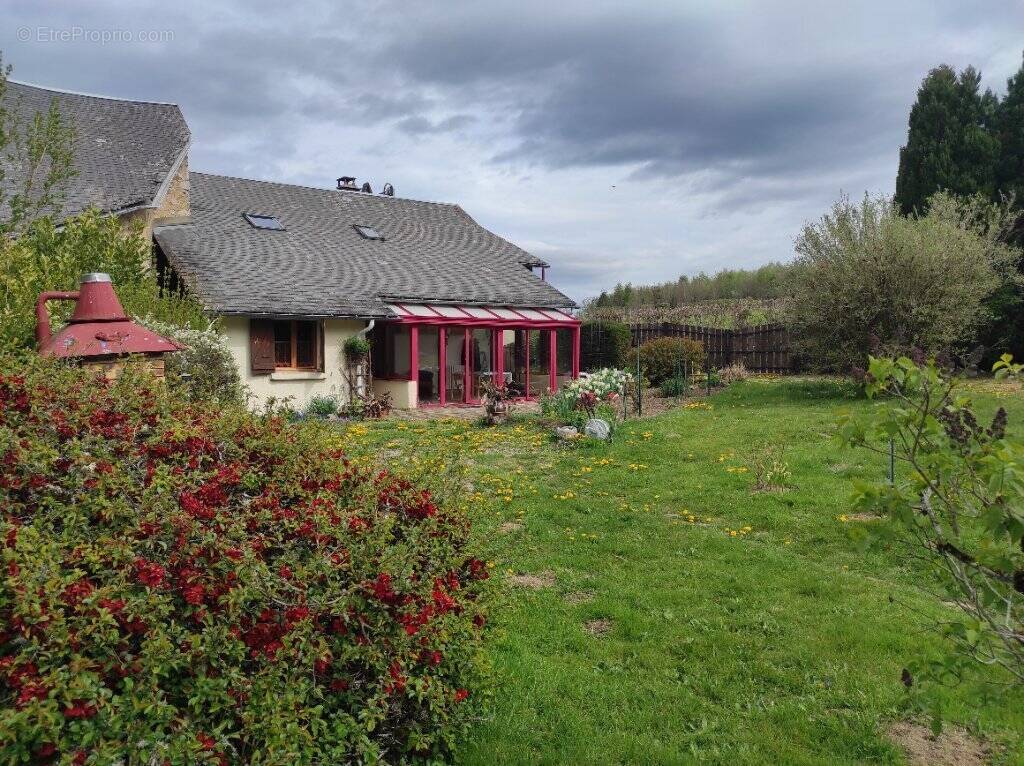 Maison à ARLEUF