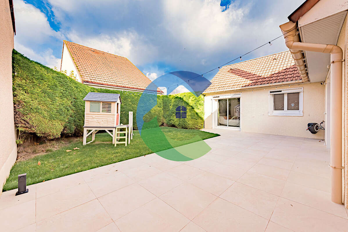 Maison à LONGJUMEAU