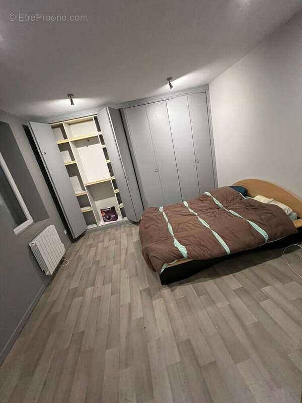 Appartement à MOULINS