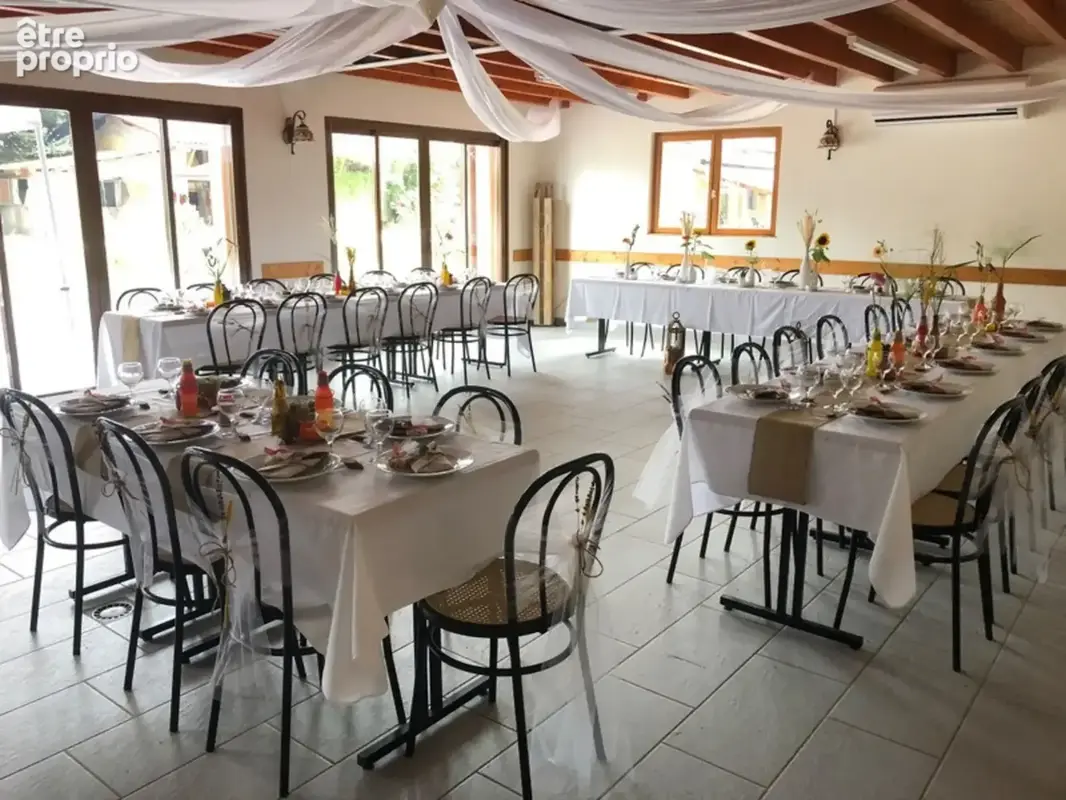 Propriete à vendre 11 pièces DOMPIERRE SUR VEYLE (01) - photo 17
