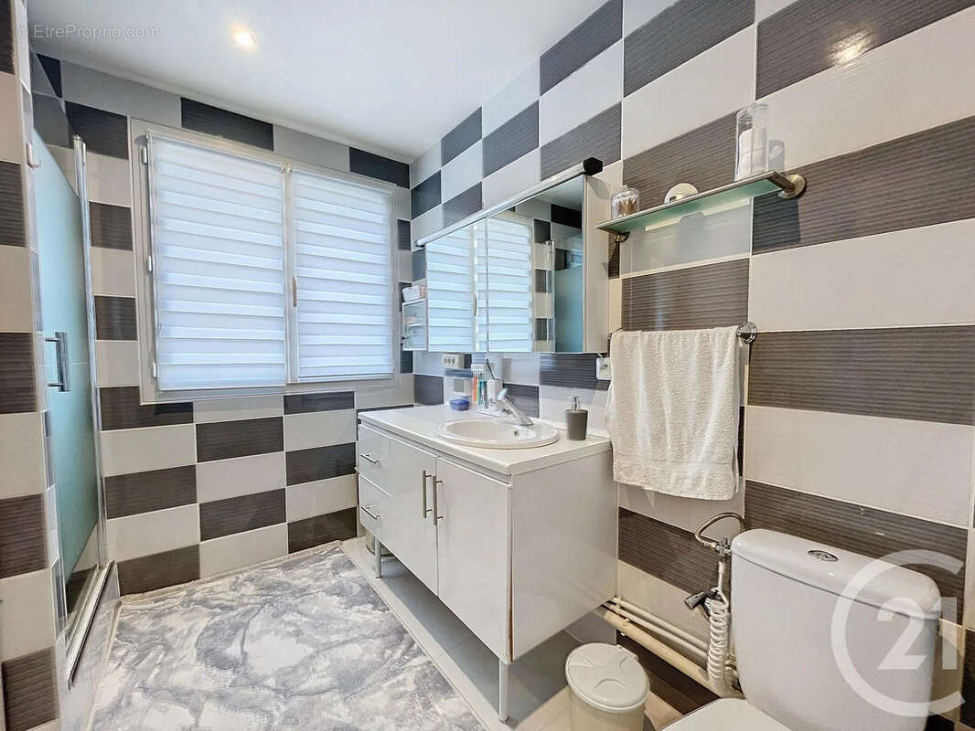 Maison à MAROLLES-SUR-SEINE