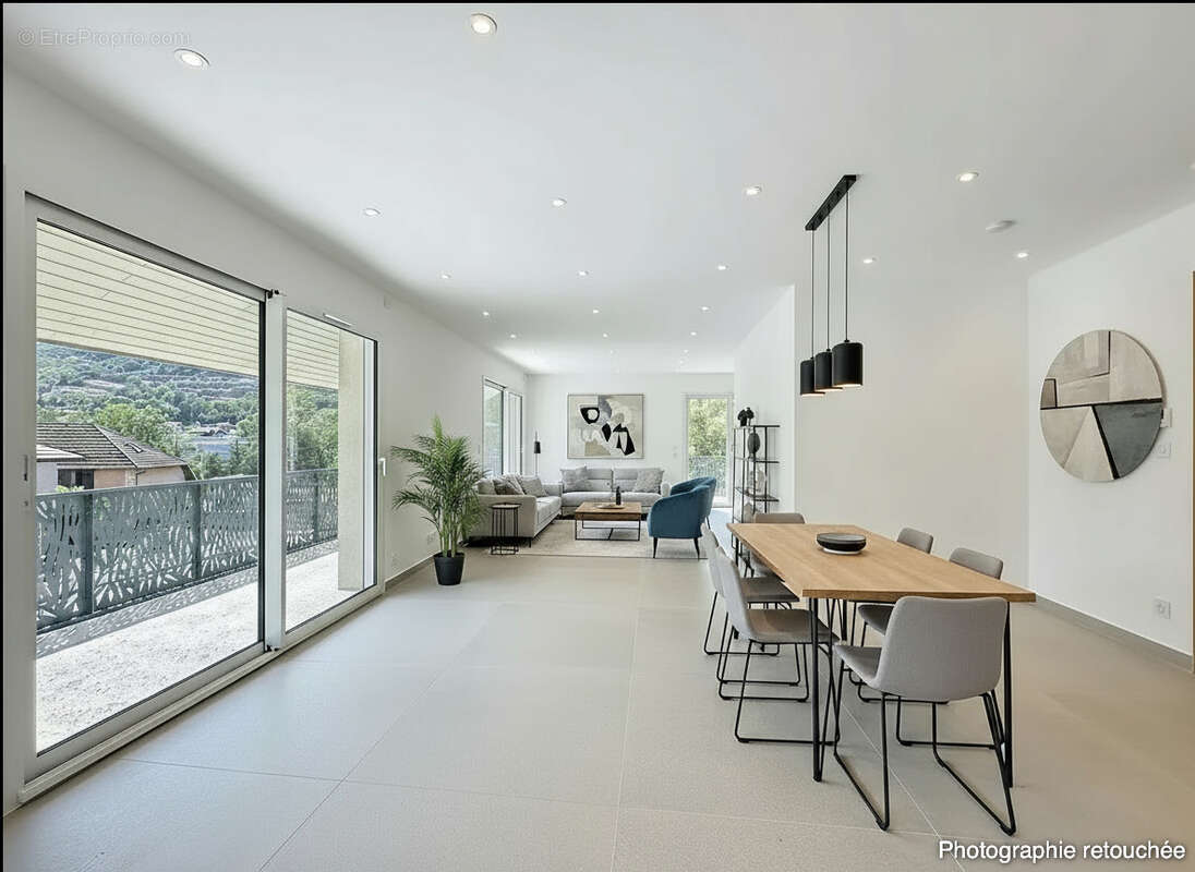 Appartement à AIX-LES-BAINS