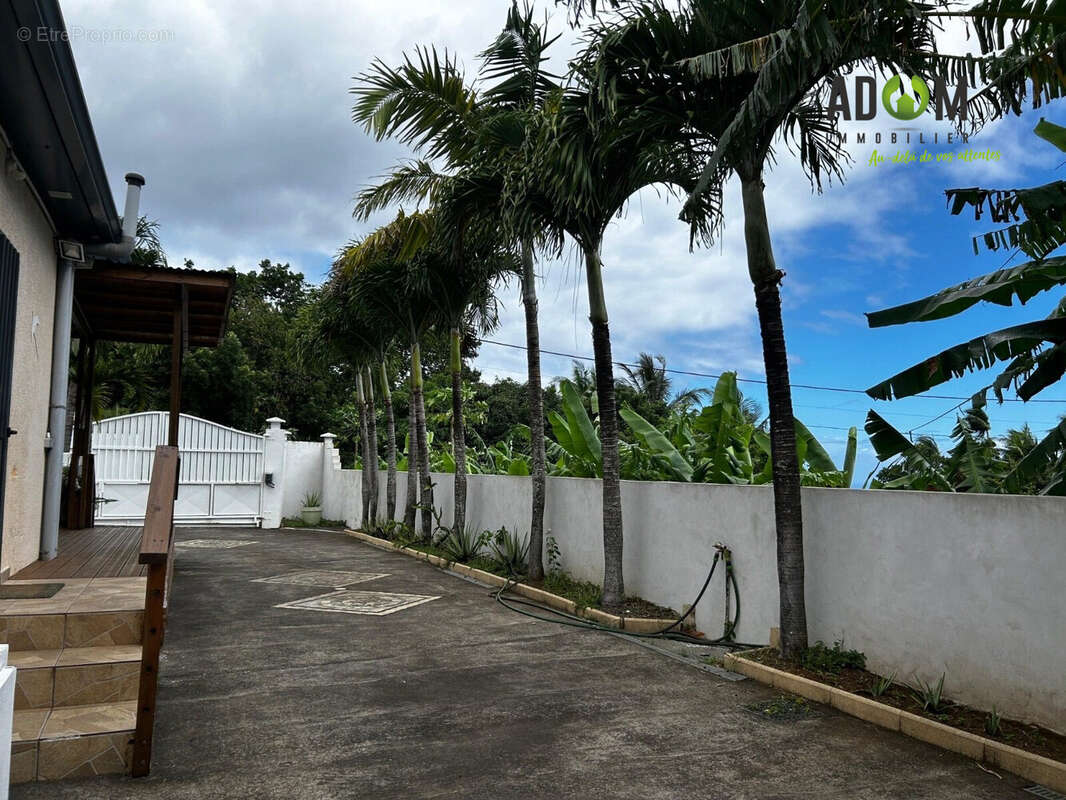 Maison à SAINT-JOSEPH