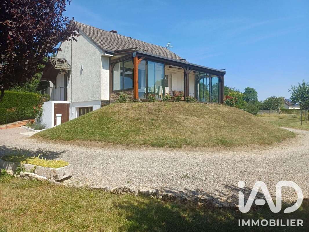 Maison 70 m² à Clerey  - photo 3