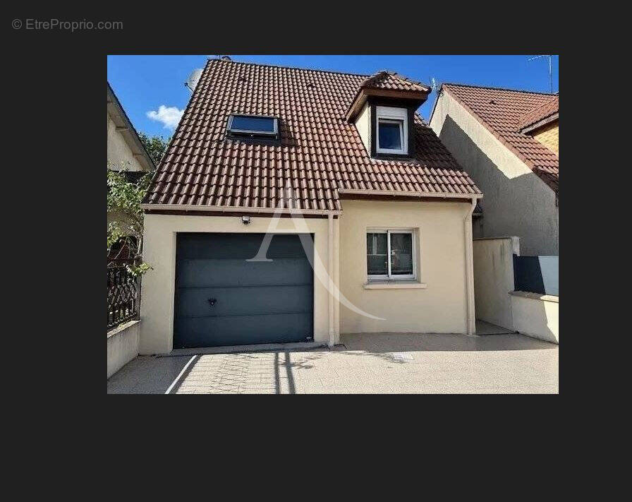 Maison à GRETZ-ARMAINVILLIERS