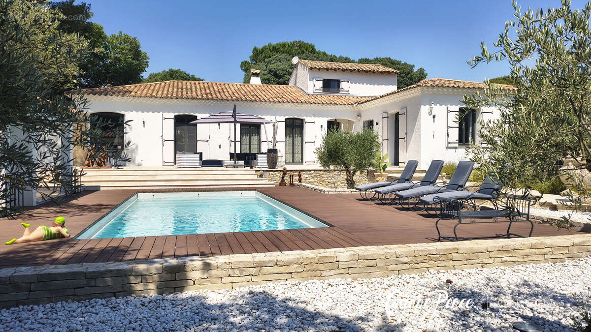 Maison à NIMES