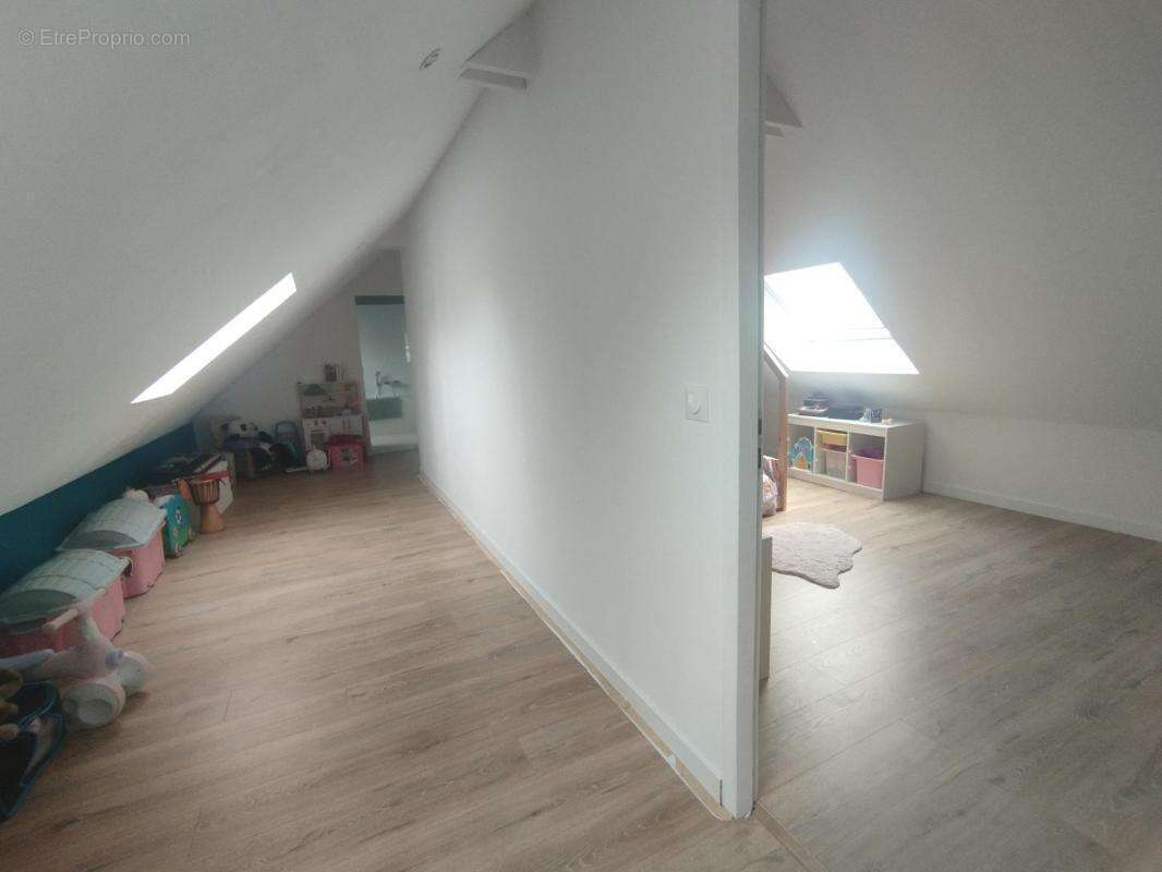 Maison 5 chambres proche du centre de Landévant - photo 10