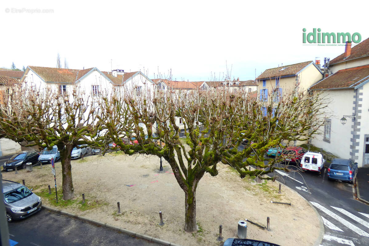 Maison à AURILLAC