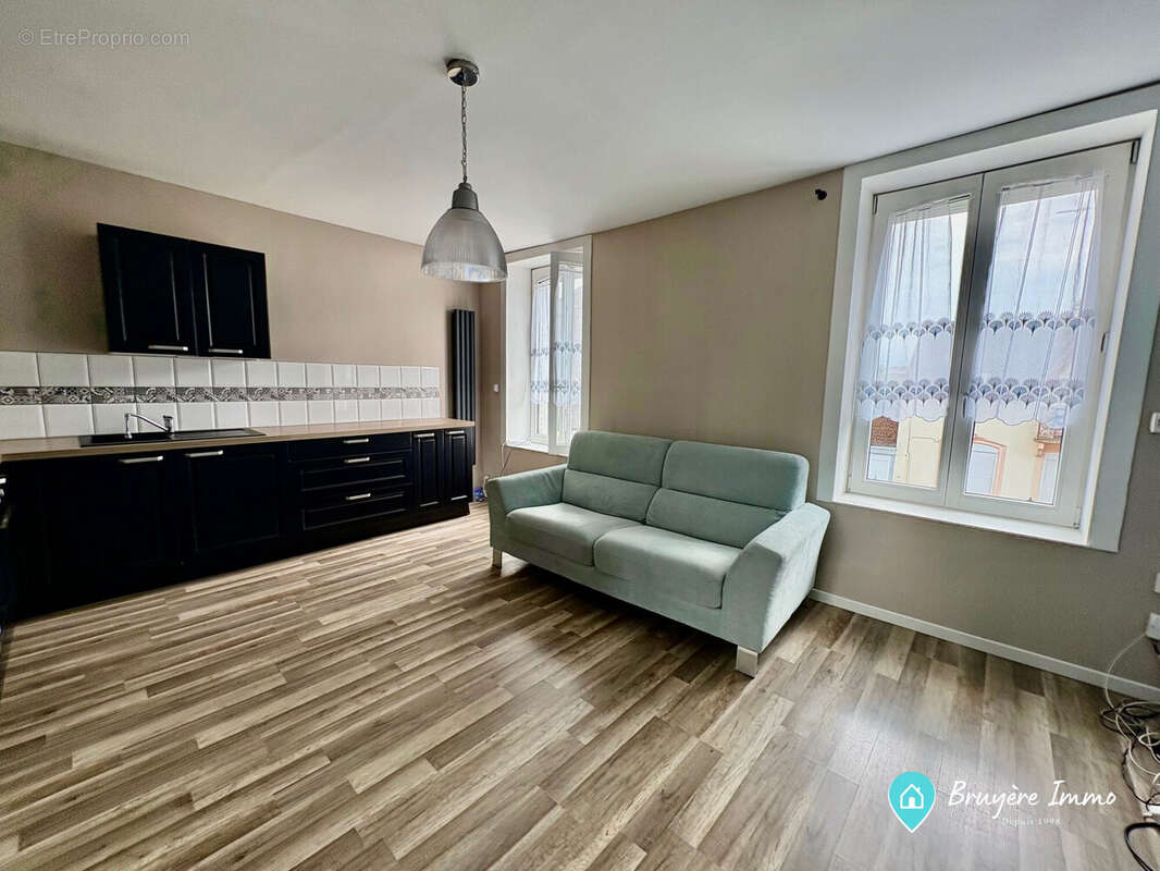 Appartement à AULNOYE-AYMERIES