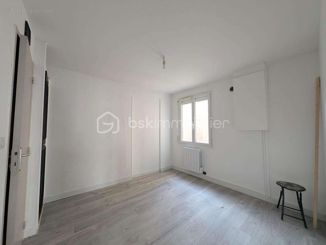 Appartement à CHATEAU-RENARD