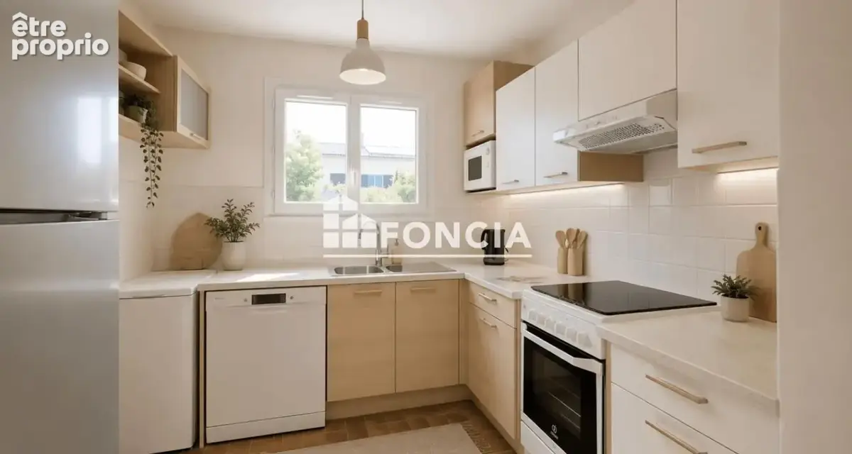 Raphèle ,maison 106 M2 en R+1 comprenant pièce à vivre, cuisine, sdb, 4 chambres, toilette, terrasse ,garage, jardin - photo 6